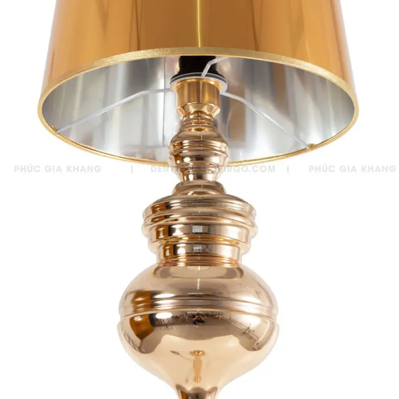 Đèn để bàn trang trí chụp vàng bóng cao cấp LEB098