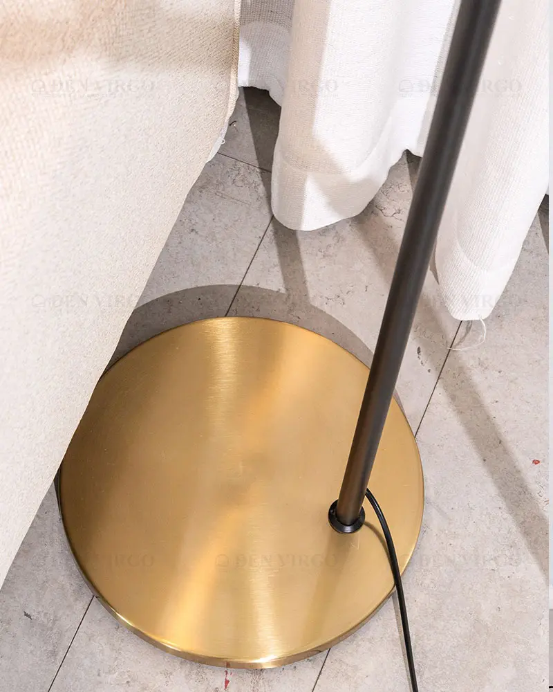 Đèn đứng đọc sách hiện đại F2087