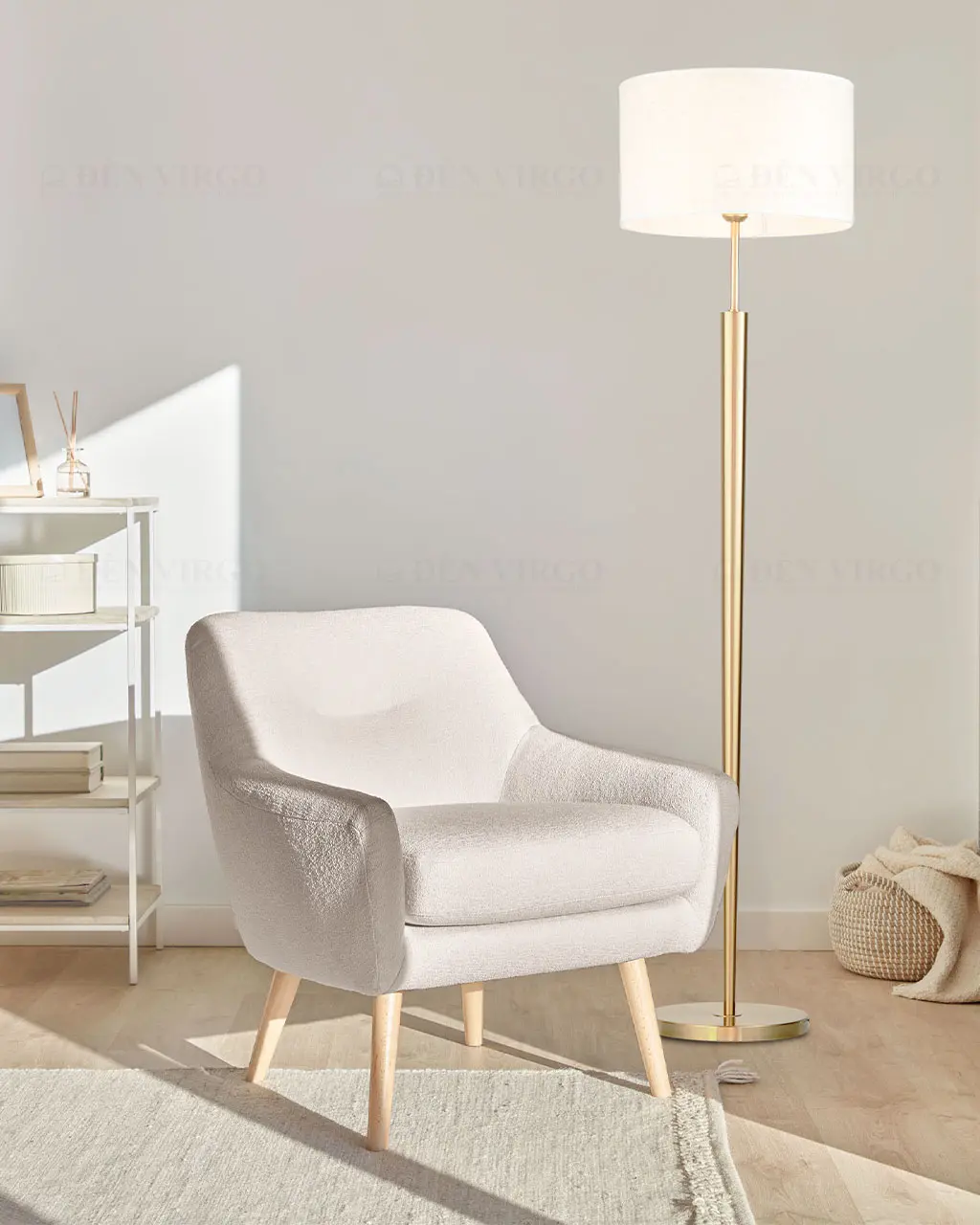 3312 4 Đèn cây đứng cap cấp F5173