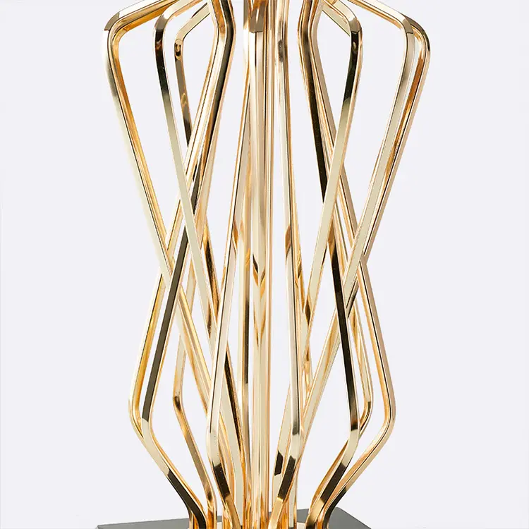 Đèn để bàn chụp vải đen thân vàng cao cấp, đèn ngủ cổ điển LA6616 4 Đèn để bàn chụp vải đen thân vàng cao cấp, đèn ngủ cổ điển LA6616