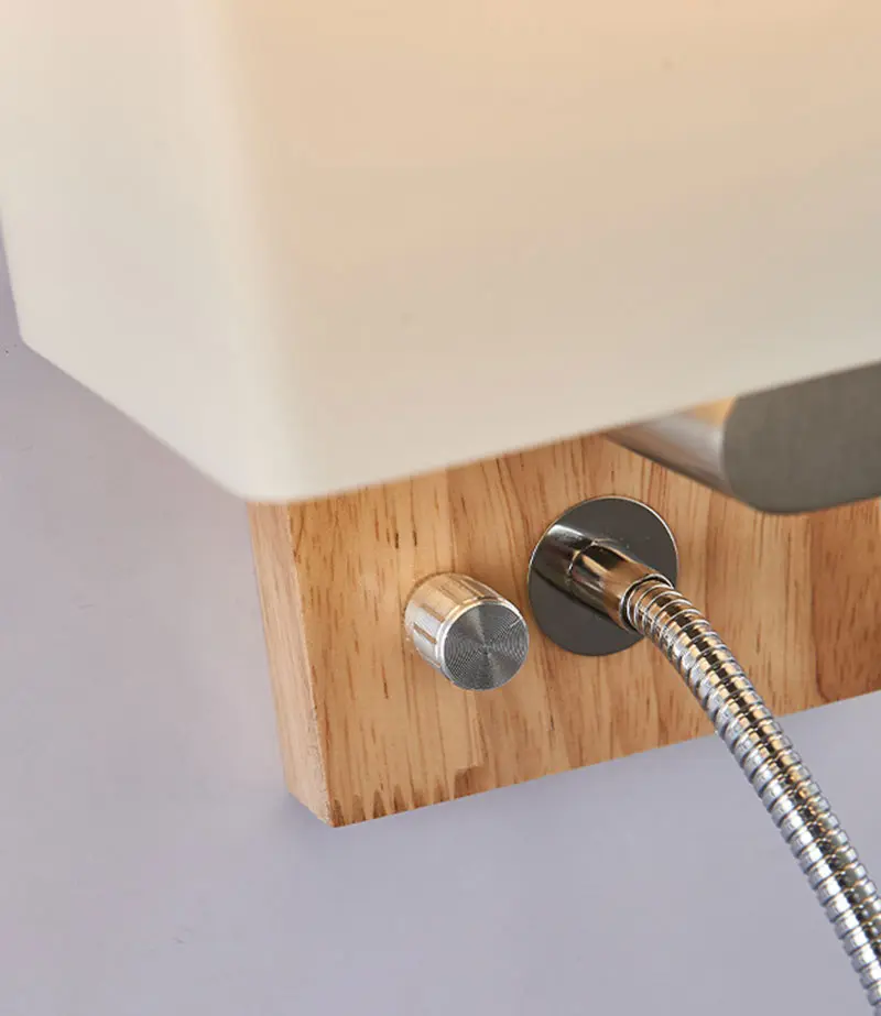 956 8 Đèn ngủ gắn tường có rọi đọc sách đế gỗ chụp thủy tinh, đèn ngủ khách sạn LV973