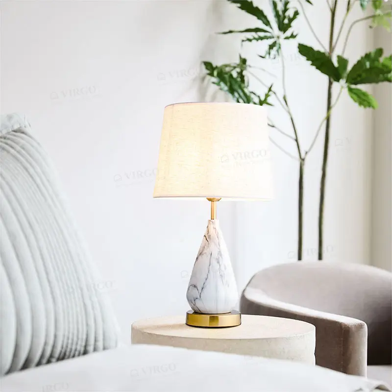 8 3 Đèn để bàn thân đá hoa trang trí T47