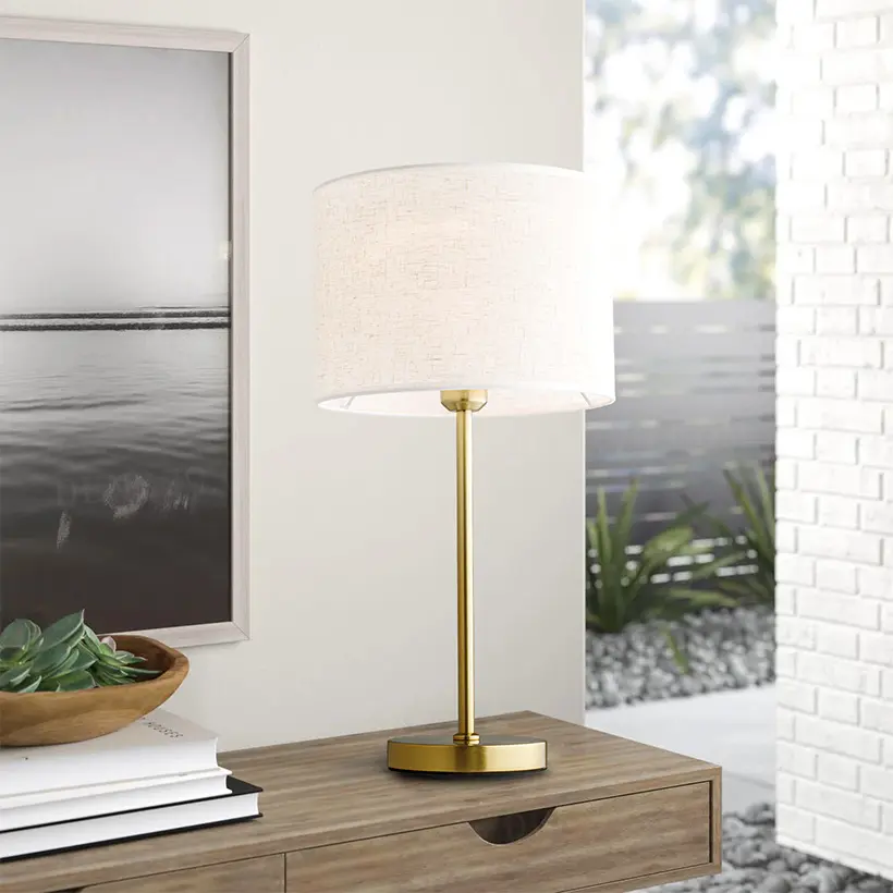 240325P 2 5 Đèn bàn 63822