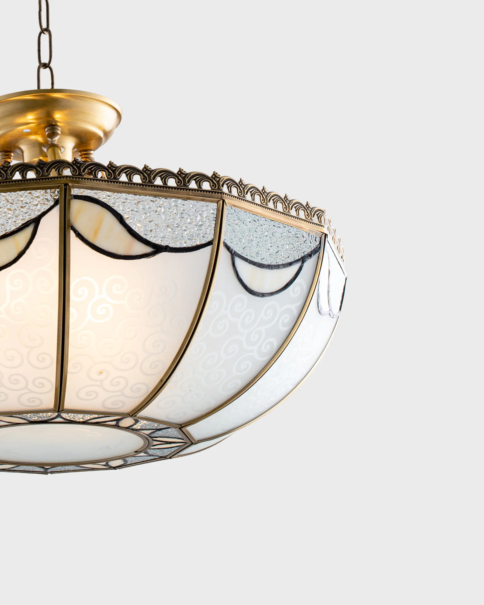 VRG TD0040 3 scaled Đèn Thả Tiffany Chao Bát Kính Ghép Hoa Văn Cổ Điển VRG-TD0040