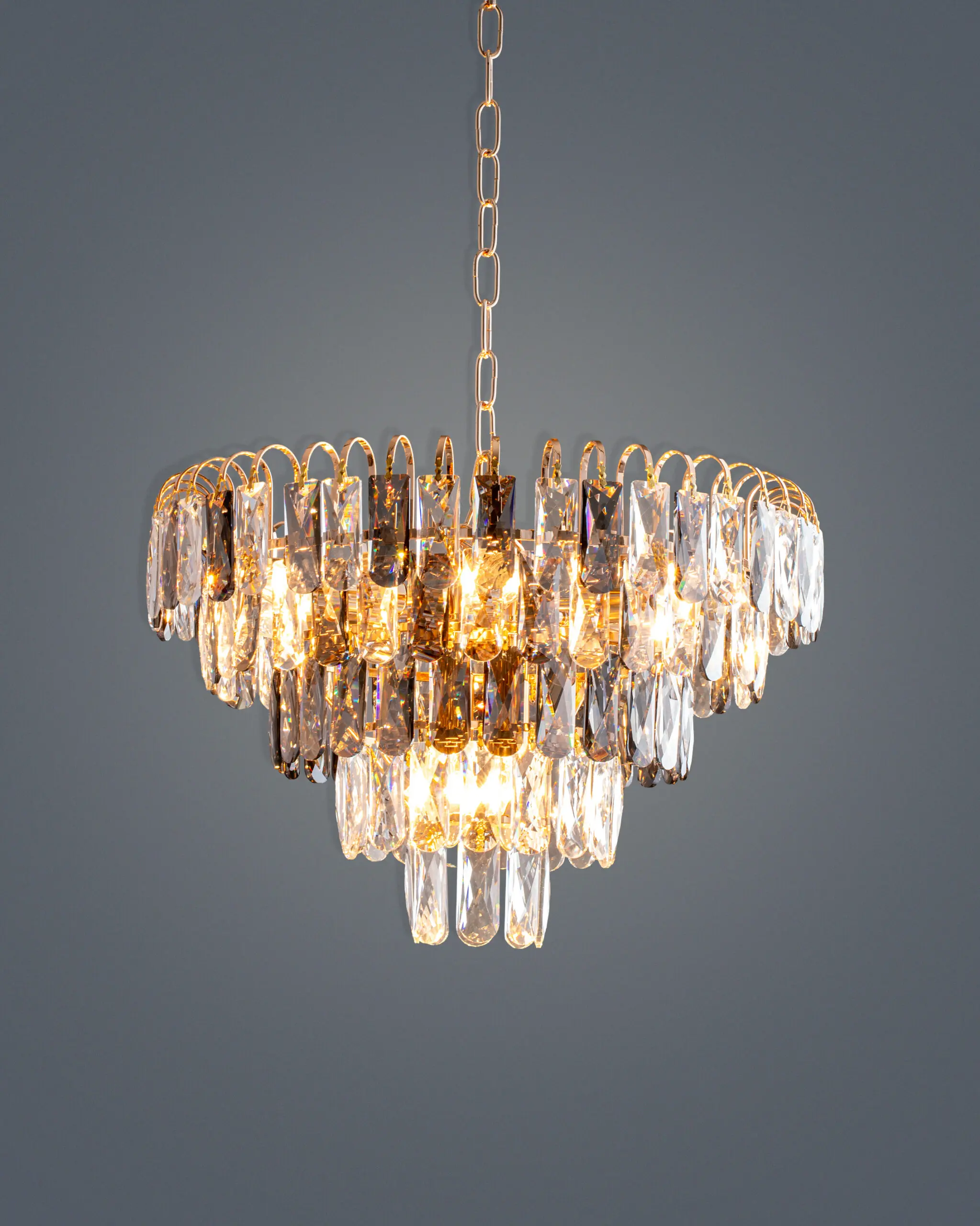 Đèn Chùm Pha Lê Thanh Phân Tầng Hiện Đại Phối Màu Khói Sang Trọng VRG-THD8282 1 Đèn Chùm Pha Lê Thanh Phân Tầng Hiện Đại Phối Màu Khói Sang Trọng VRG-THD8282