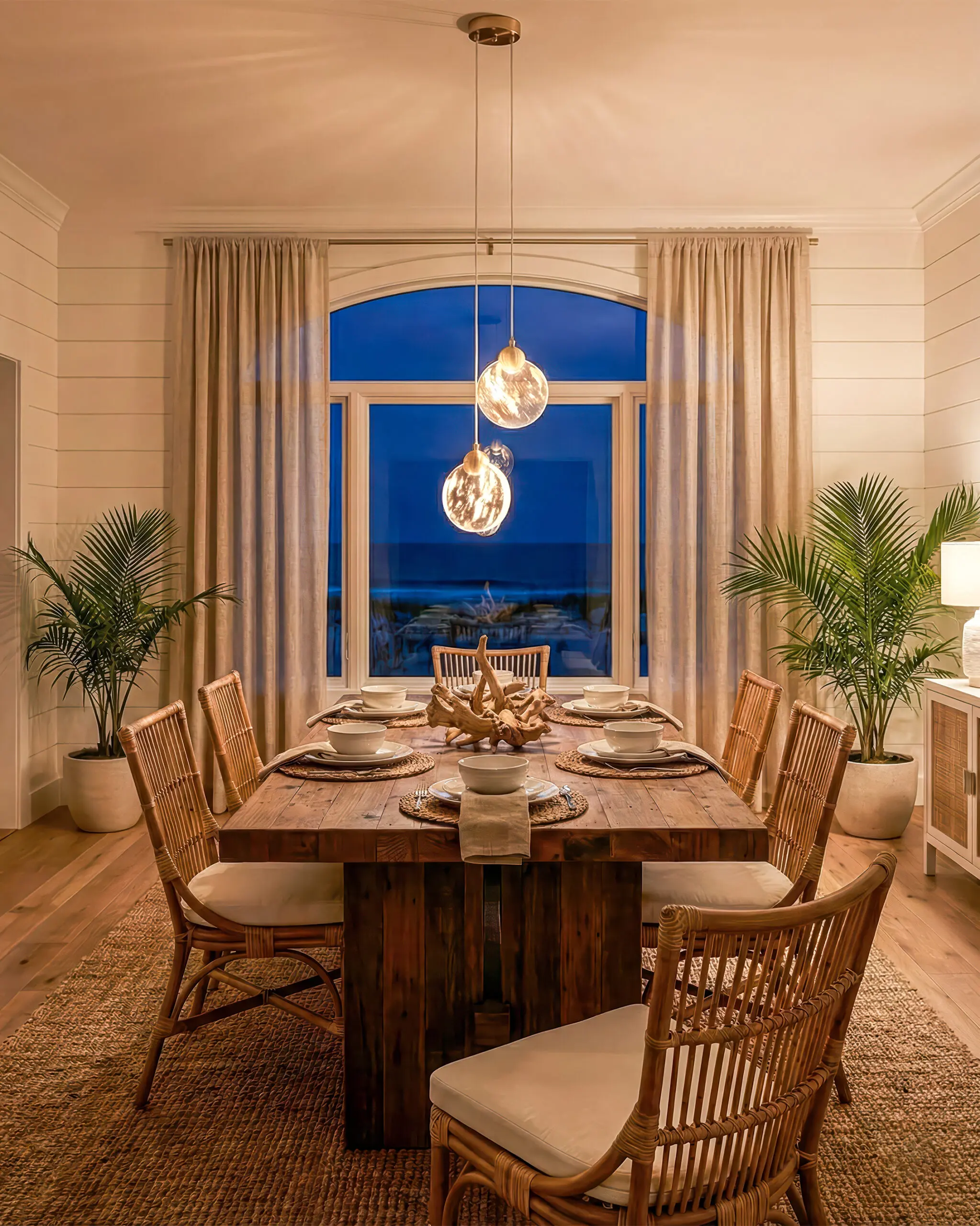 Đèn Thả Pha Lê Đĩa Tròn Vân Mây Bọt Khí Nghệ Thuật Viền Vàng VRG-TL1602-2