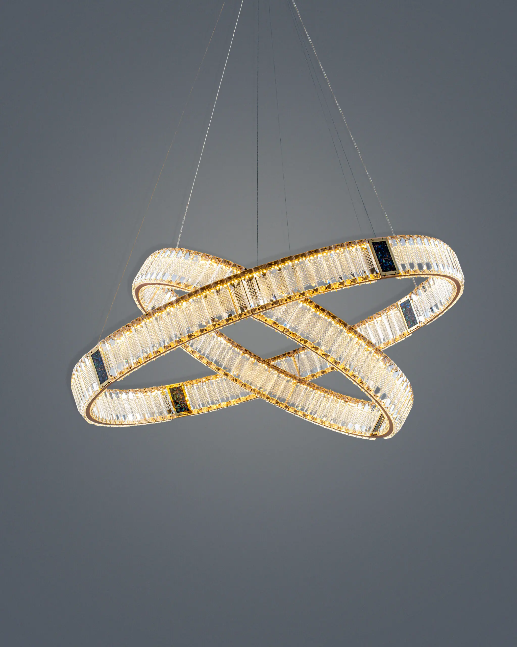 Đèn Chùm Pha Lê Thả 2 Vòng Tròn Đan Chéo Hiện Đại VRG-TPL810282 1 Đèn Chùm Pha Lê Thả 2 Vòng Tròn Đan Chéo Hiện Đại VRG-TPL810282