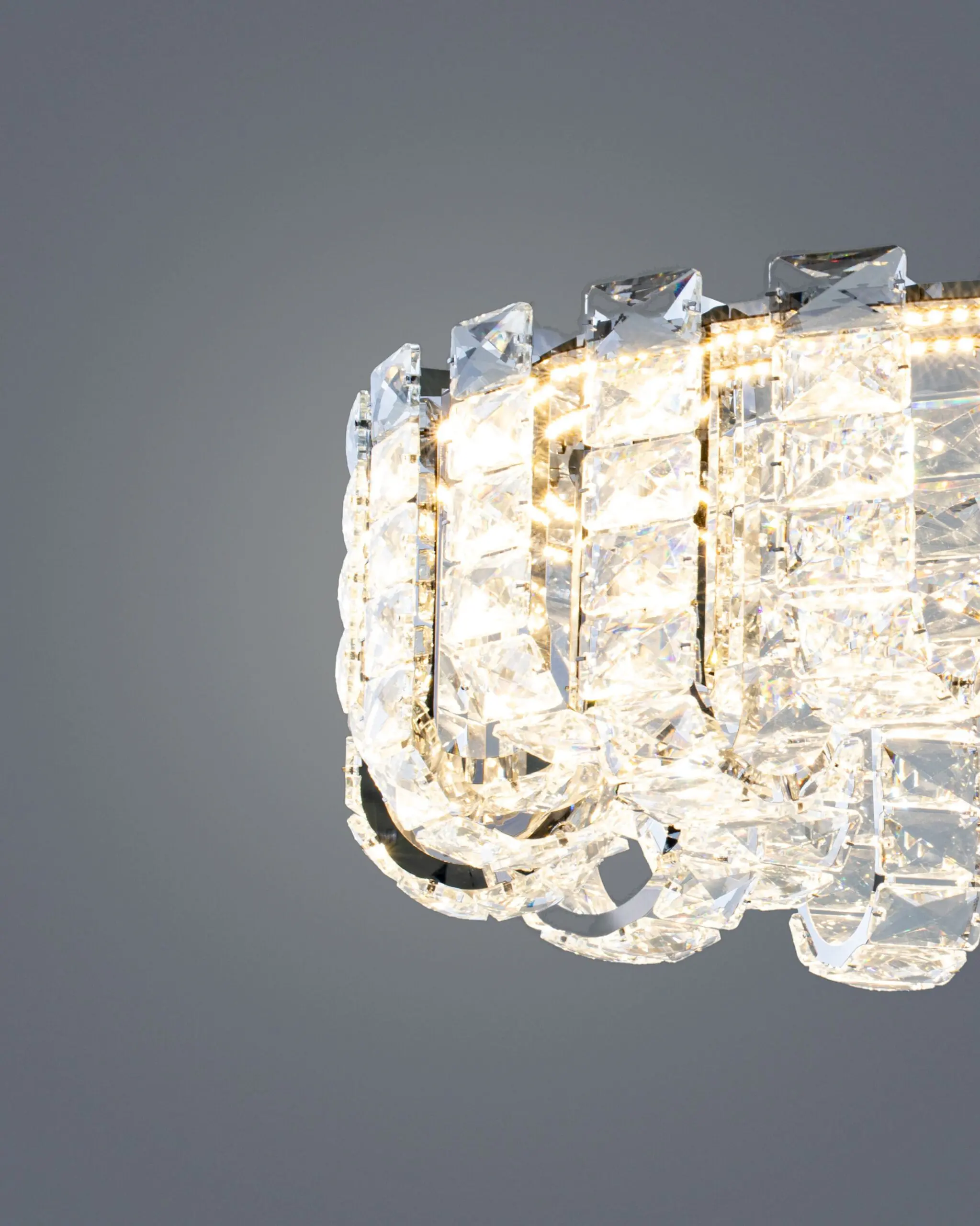 Đèn Thả Pha Lê Crystal Luxury Dáng Tròn VRG-TH8643 4 Đèn Thả Pha Lê Crystal Luxury Dáng Tròn VRG-TH8643