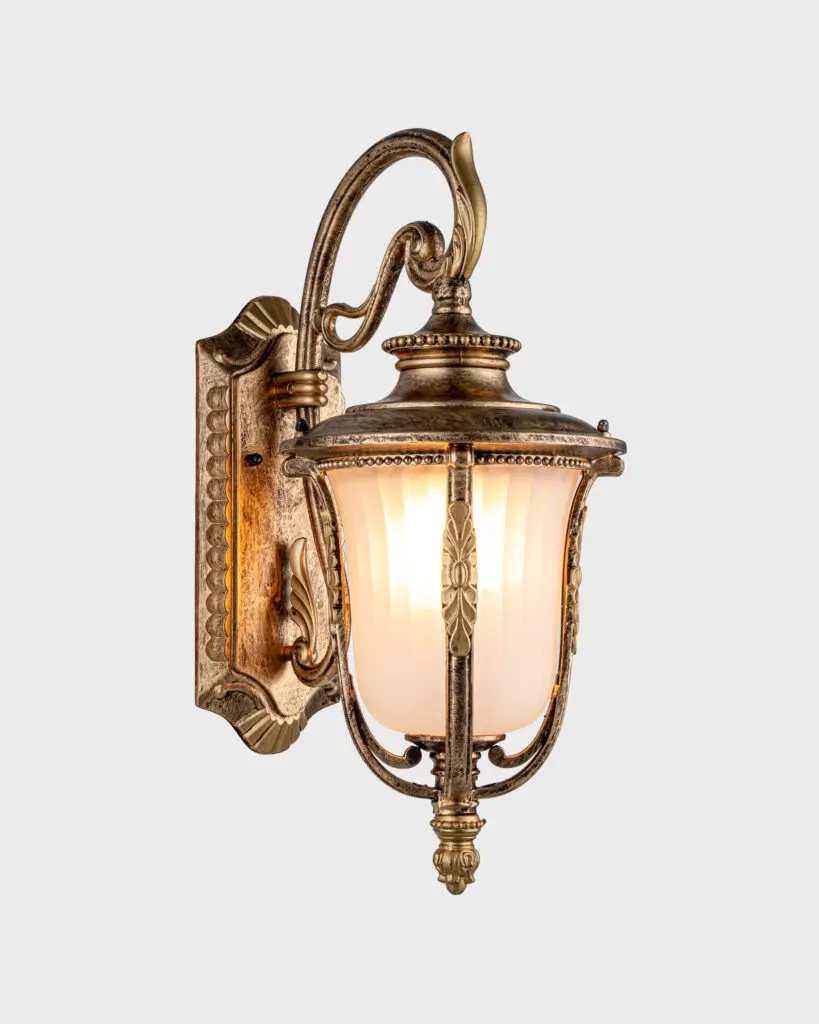 Đèn Tường Đồng Cổ Điển Châu Âu Kính Sọc Sang Trọng VRG-0148-v1-1