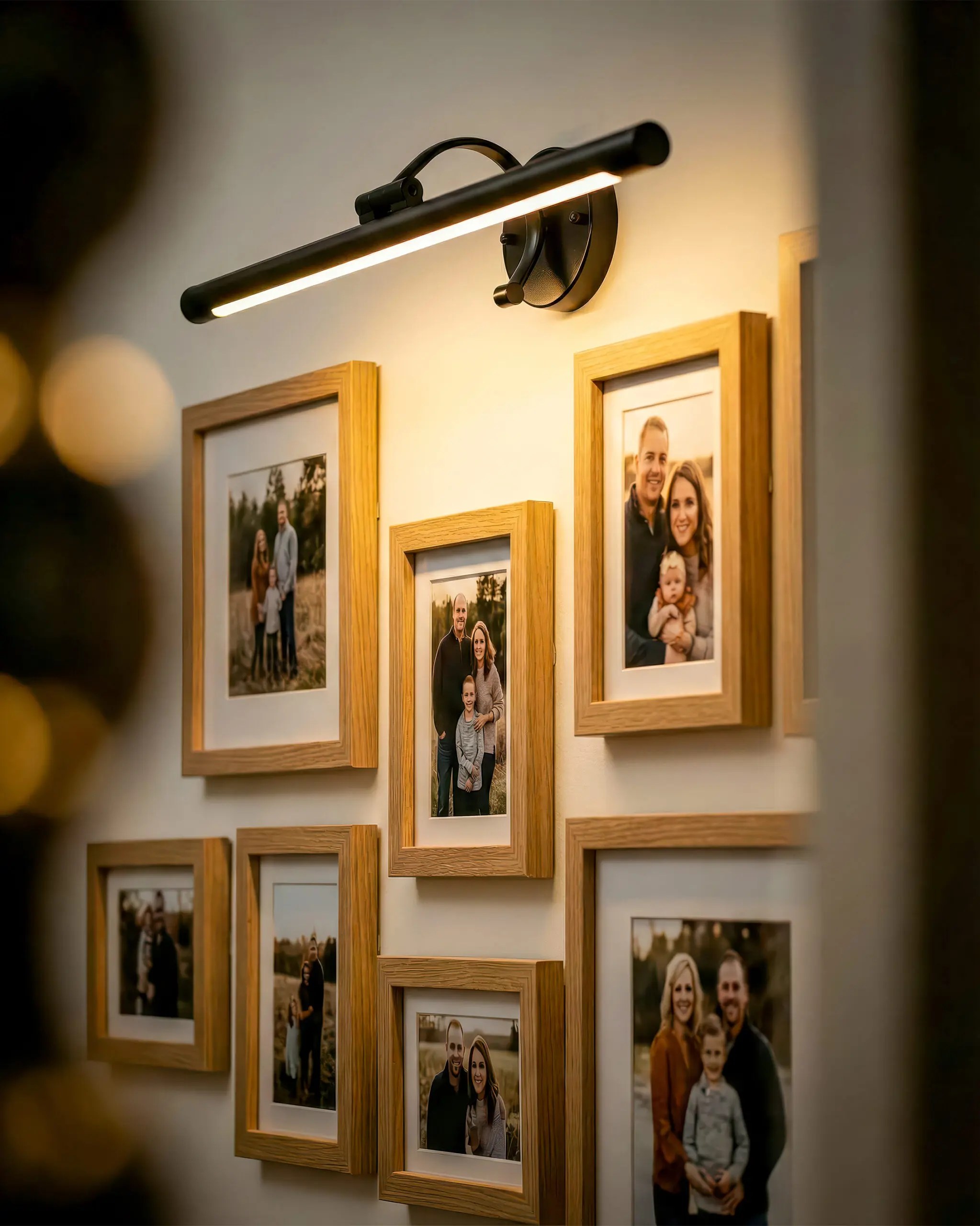 VRG 5691 4 scaled Đèn Ốp Tường Hiện Đại Hợp Kim Chất Lượng Màu Đen Sang Trọng VRG-5691