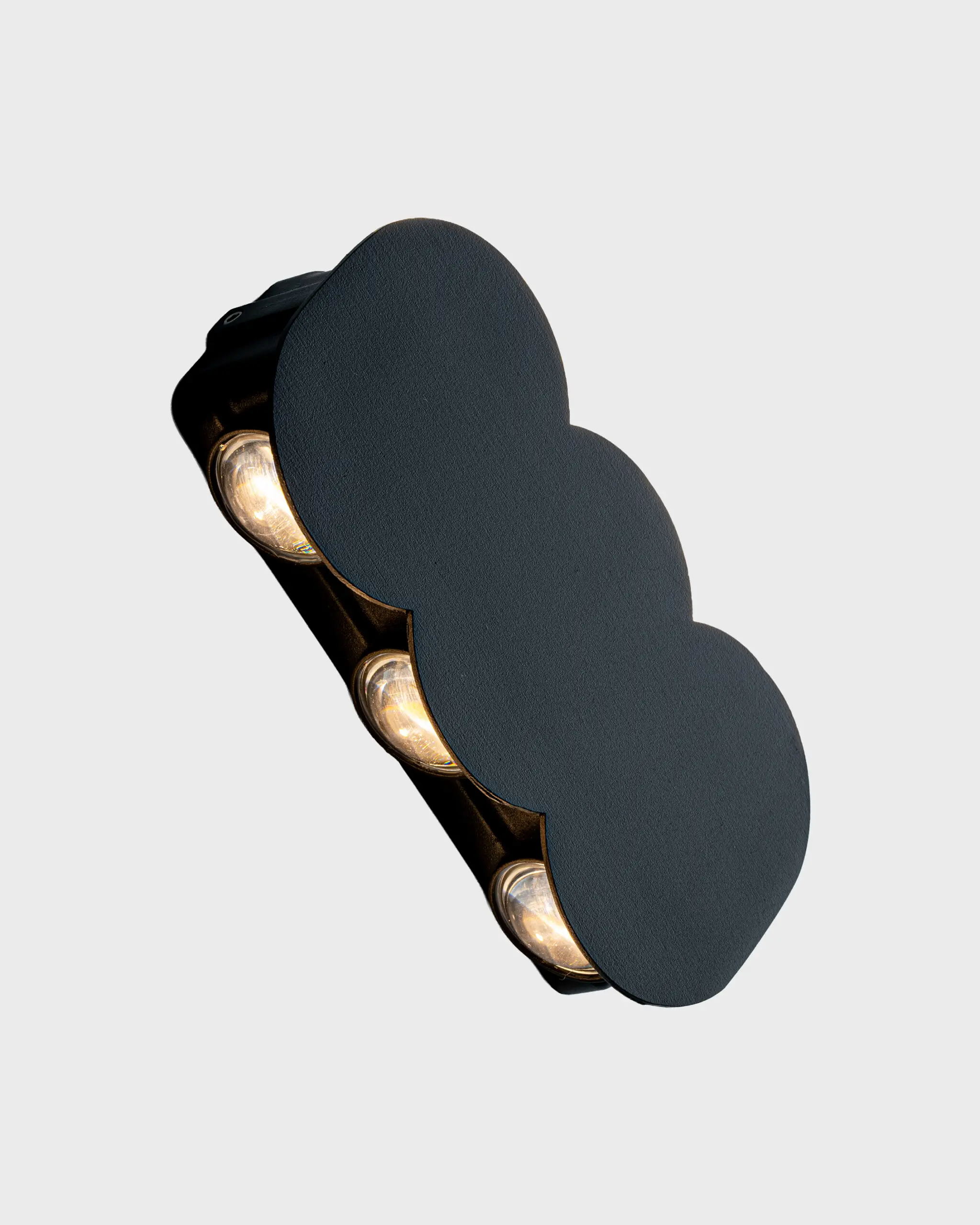 Đèn Tường Hiện Đại Hợp Kim Đen Tinh Tế VRG-8102-6