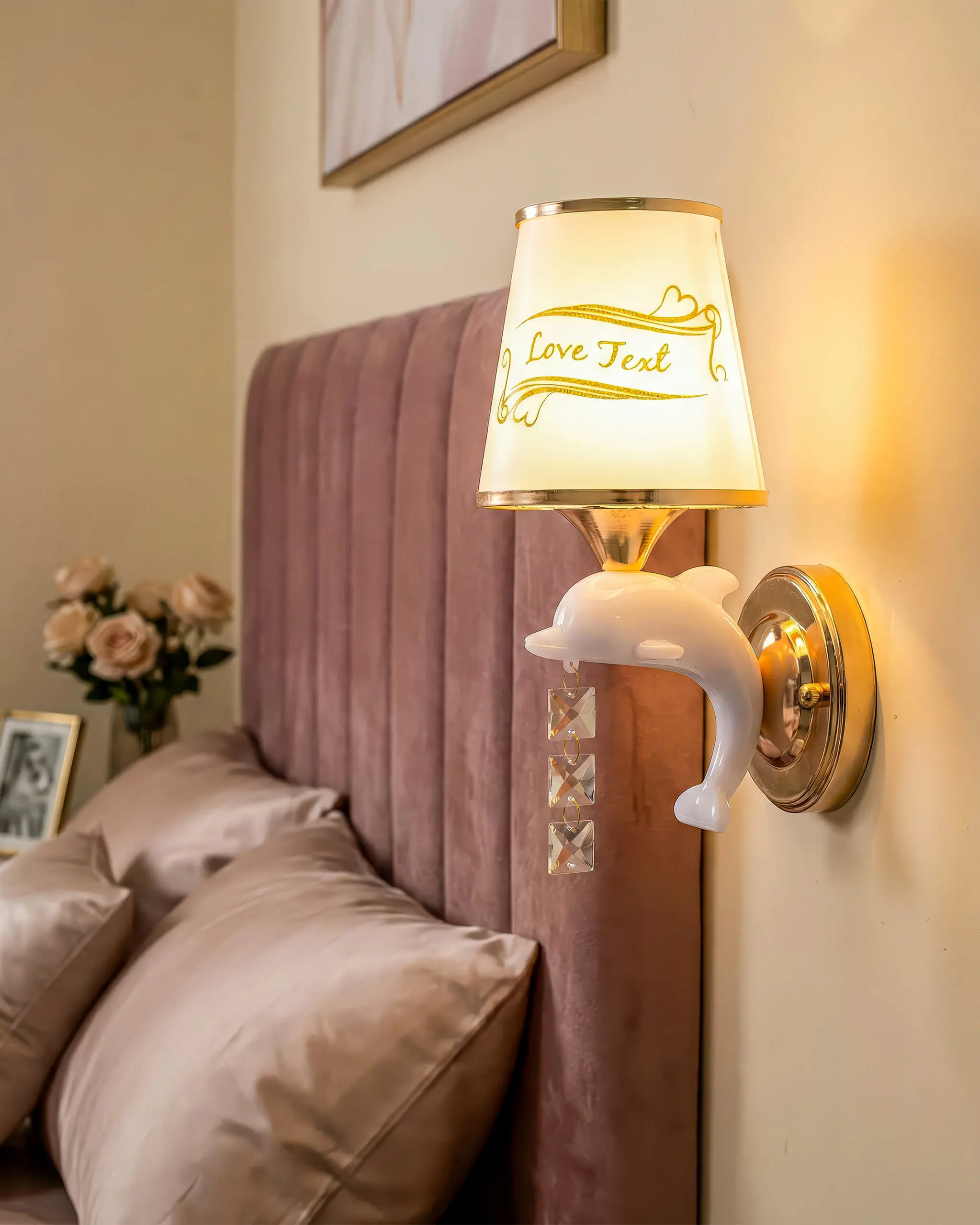 VRG 86053 V1 4 scaled Đèn Tường Hình Cá Heo Độc Đáo Chao Vải Love Text VRG-86053