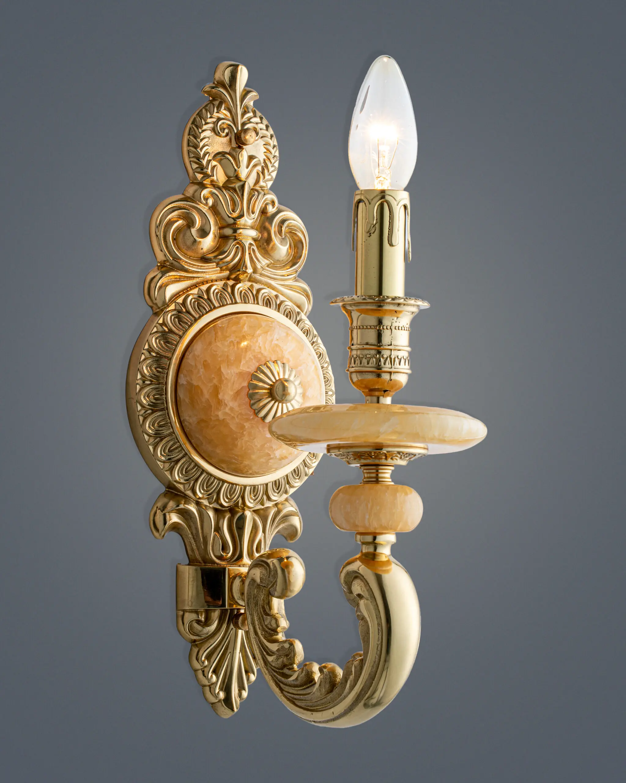 VRG 9251 1 2 scaled Đèn Tường Cổ Điển Pha Lê Vàng Gold Hình Oval Sang Trọng VRG-9251-1