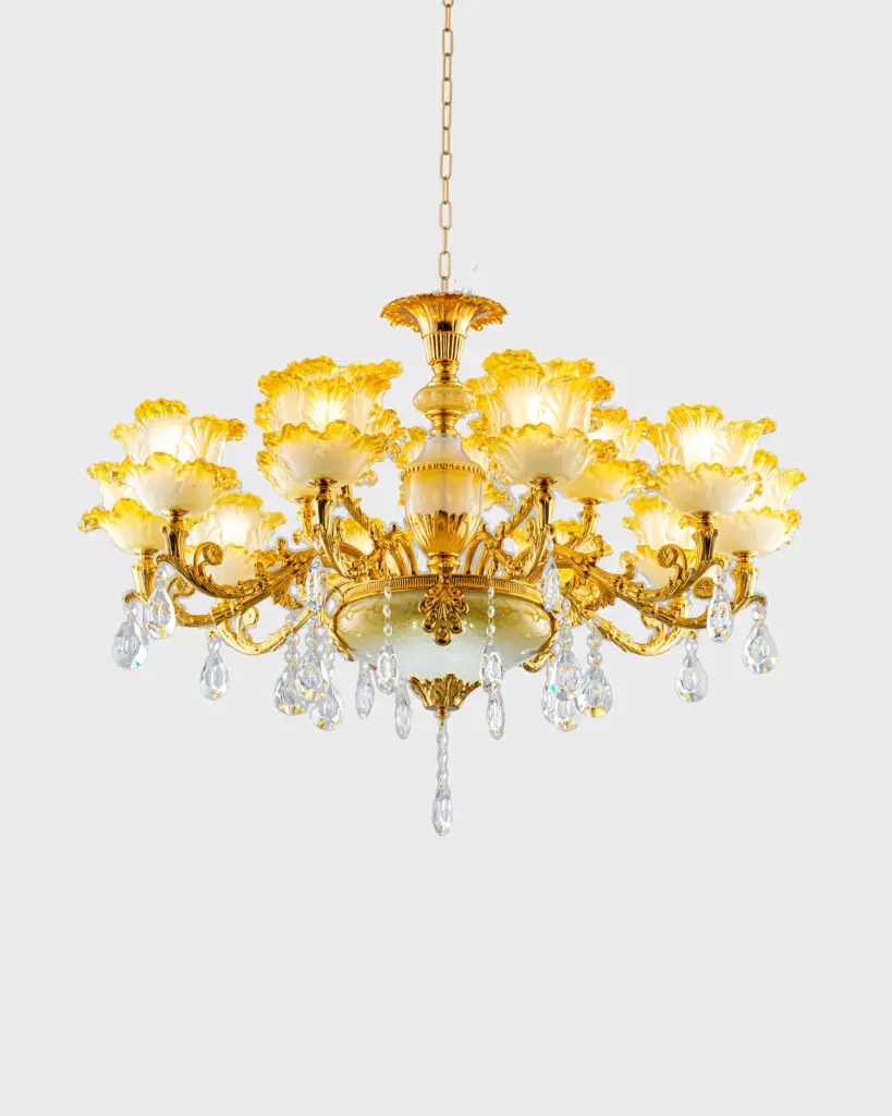 Đèn Chùm Pha Lê Vàng Sang Trọng Hình Hoa Ấm Áp VRG-CNQT242-15