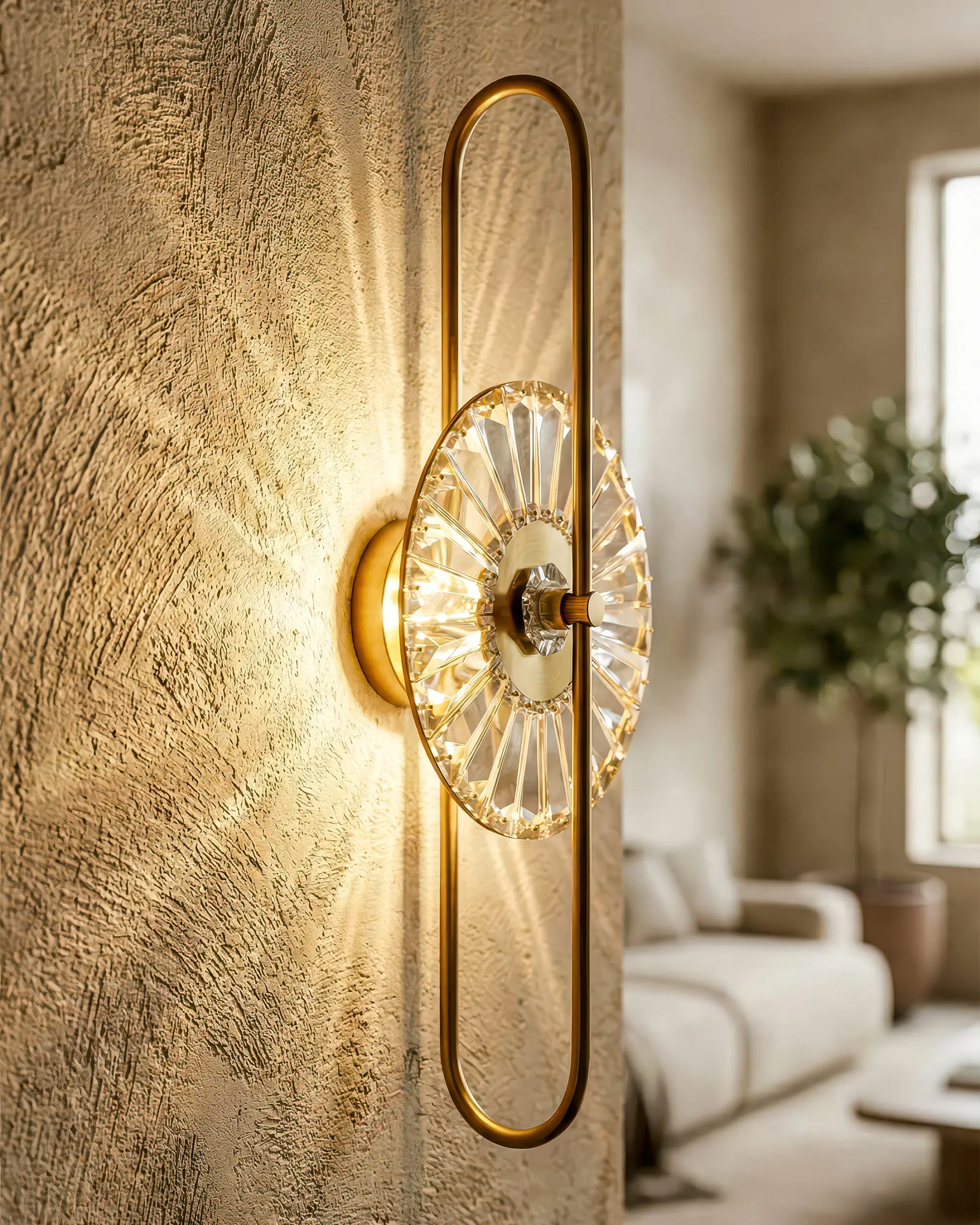 Đèn Tường Pha Lê Khung Mạ Vàng Luxury Hiện Đại VRG-EU862