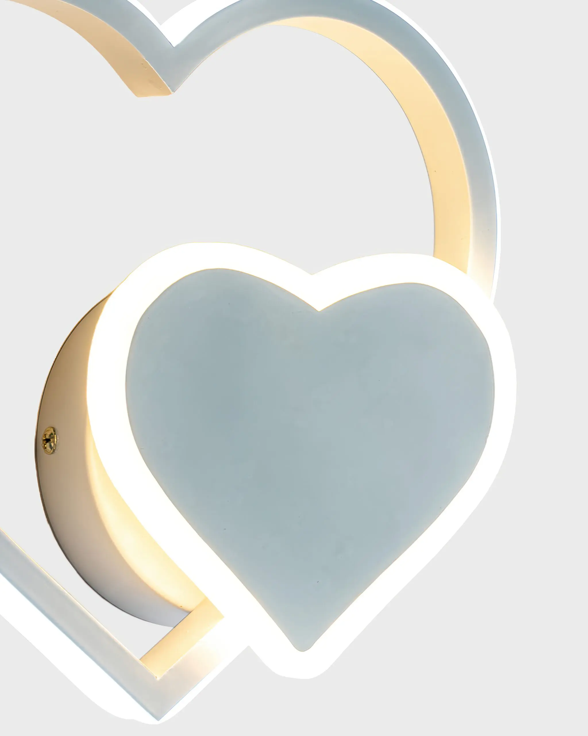 VRG GT301423 V2 3 scaled Đèn Tường Hình Trái Tim Pha Lê Sang Trọng Độc Đáo VRG-GT301423