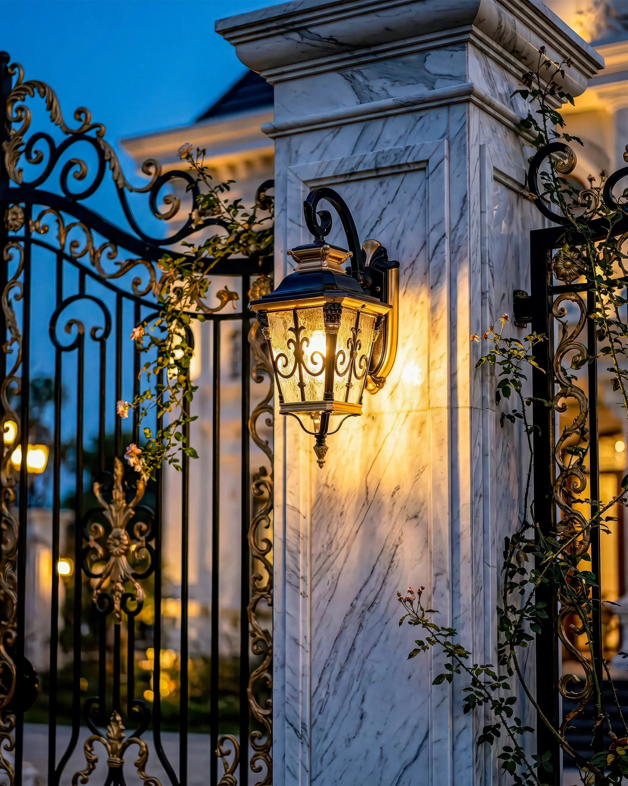 VRG TD47 6 scaled Đèn Tường Đồng Cổ Điển Sang Trọng Màu Vàng Đen Tinh Tế VRG-TD47