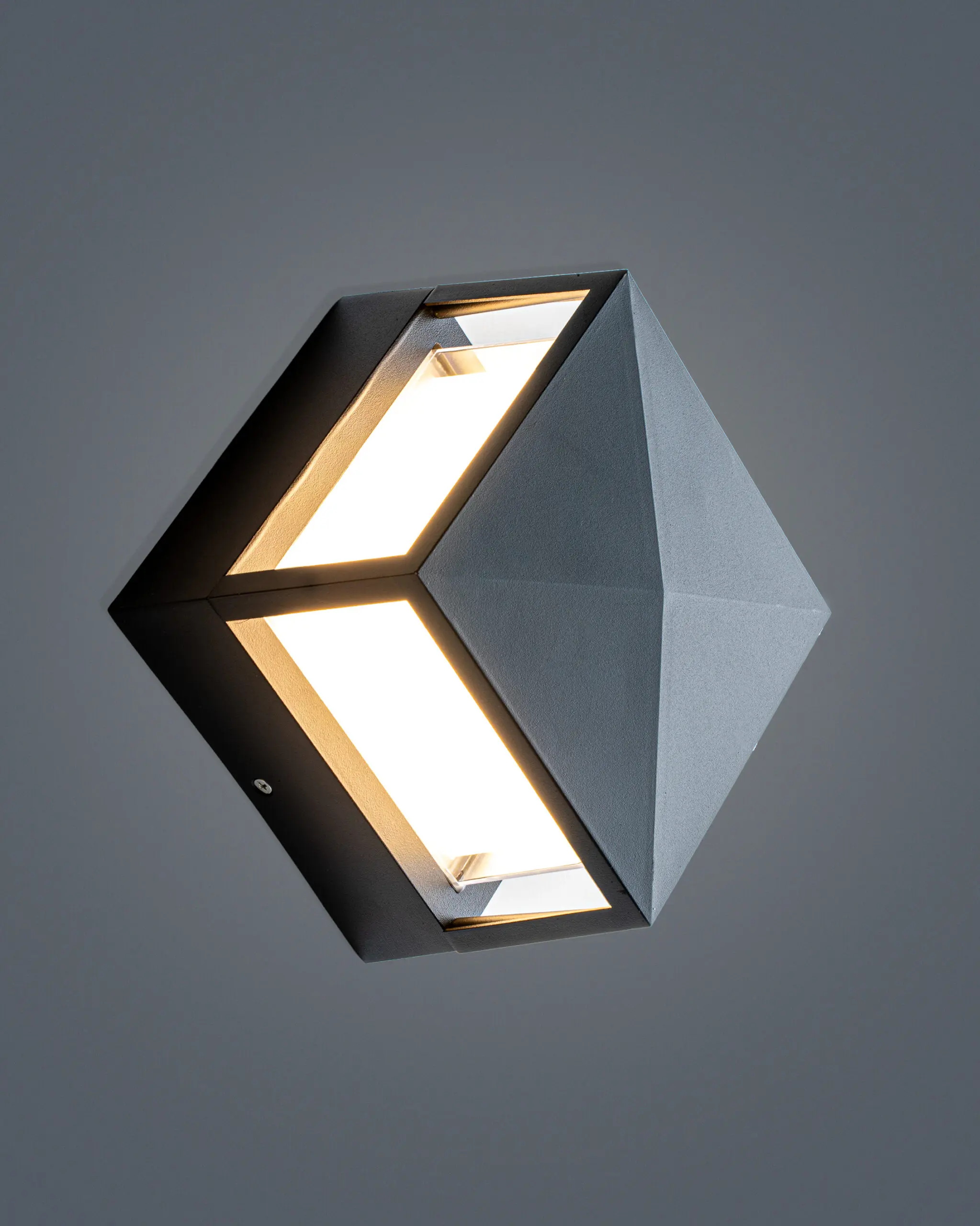 VRG TR224 2 scaled Đèn Trụ Cổng Hiện Đại Hợp Kim Hình Khối Sang Trọng VRG-TR224