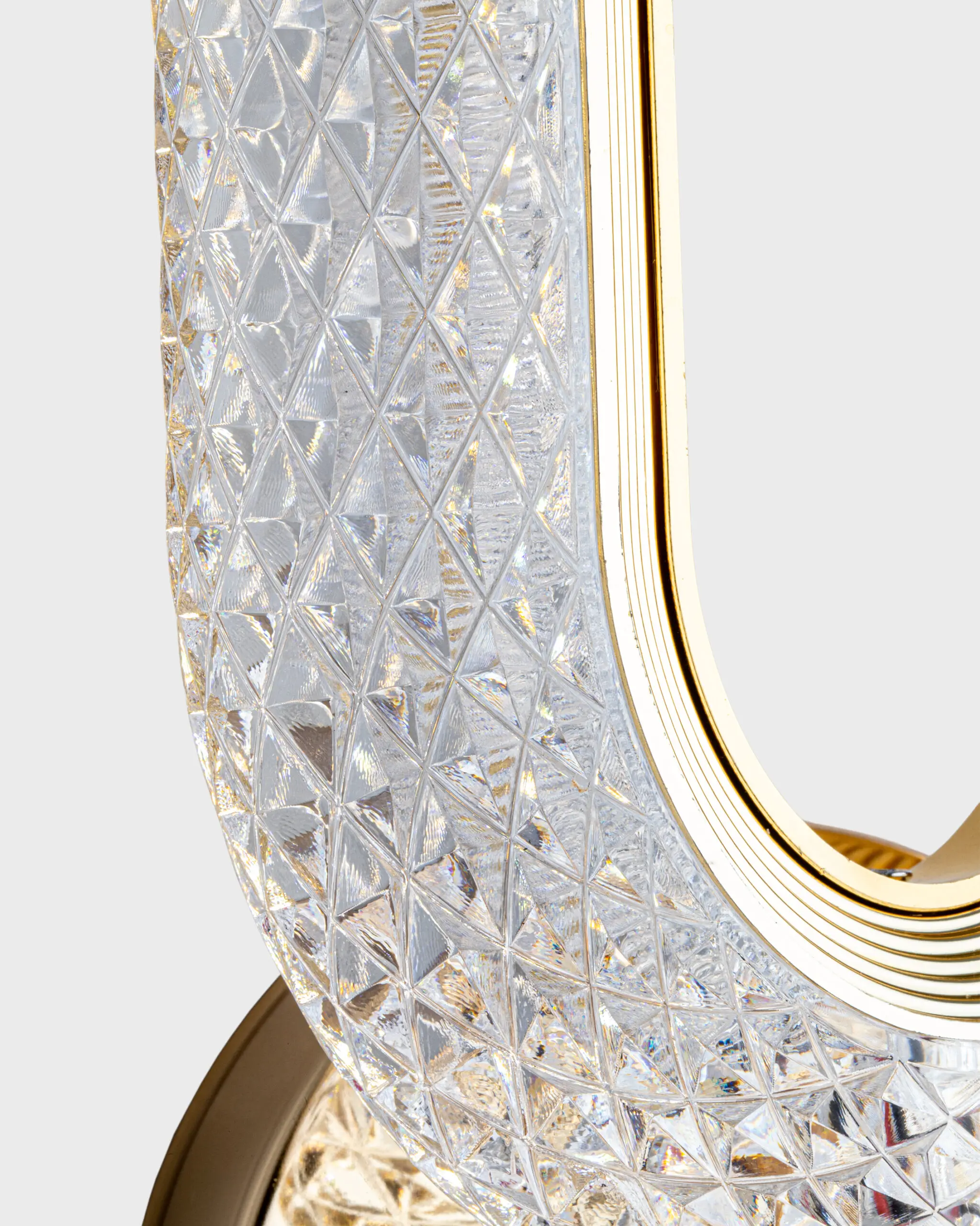 VRG VL10267 5 scaled Đèn Tường Pha Lê Hiện Đại Hình Oval Bạc Cổ Điển VRG-VL10267