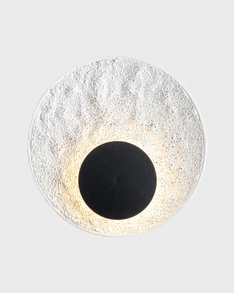 Đèn Tường Hiện Đại Chất Liệu Hợp Kim Màu Trắng Đen Sang Trọng VRG-VL4711