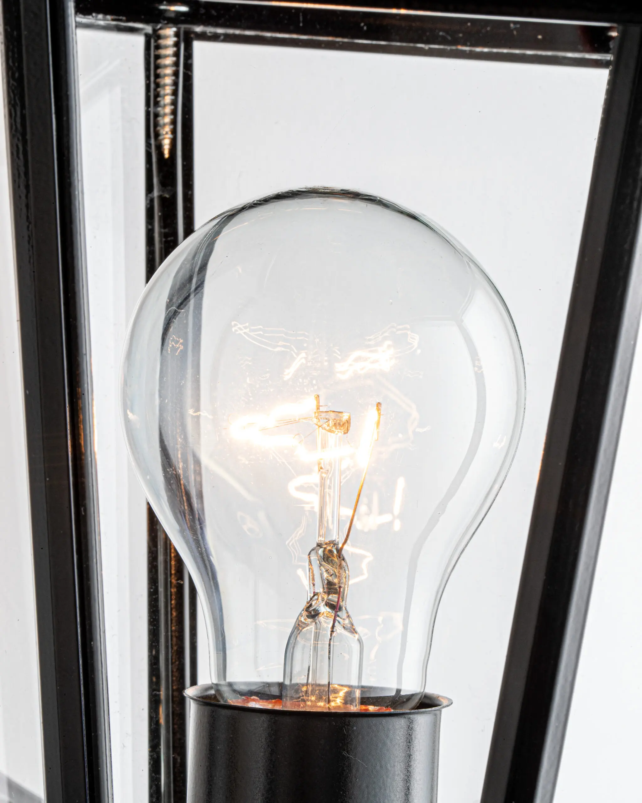 VRG VNT2105 5 scaled Đèn Tường Đồng Cổ Điển Đen Chi tiết Sang Trọng VRG-VNT2105