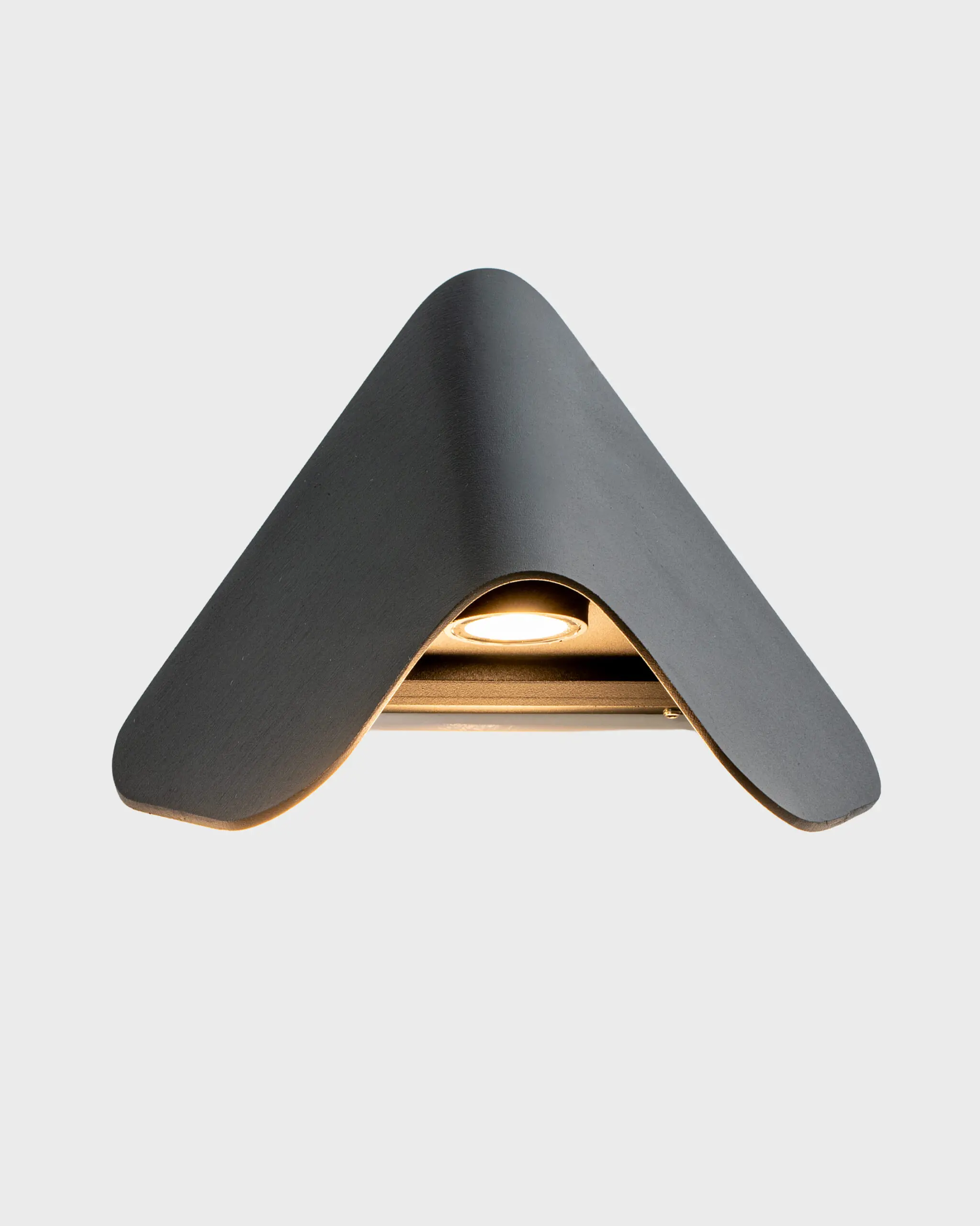 Đèn Tường Chống Nước Hiện Đại Hợp Kim Đen V-Shape VRG-VNT2288