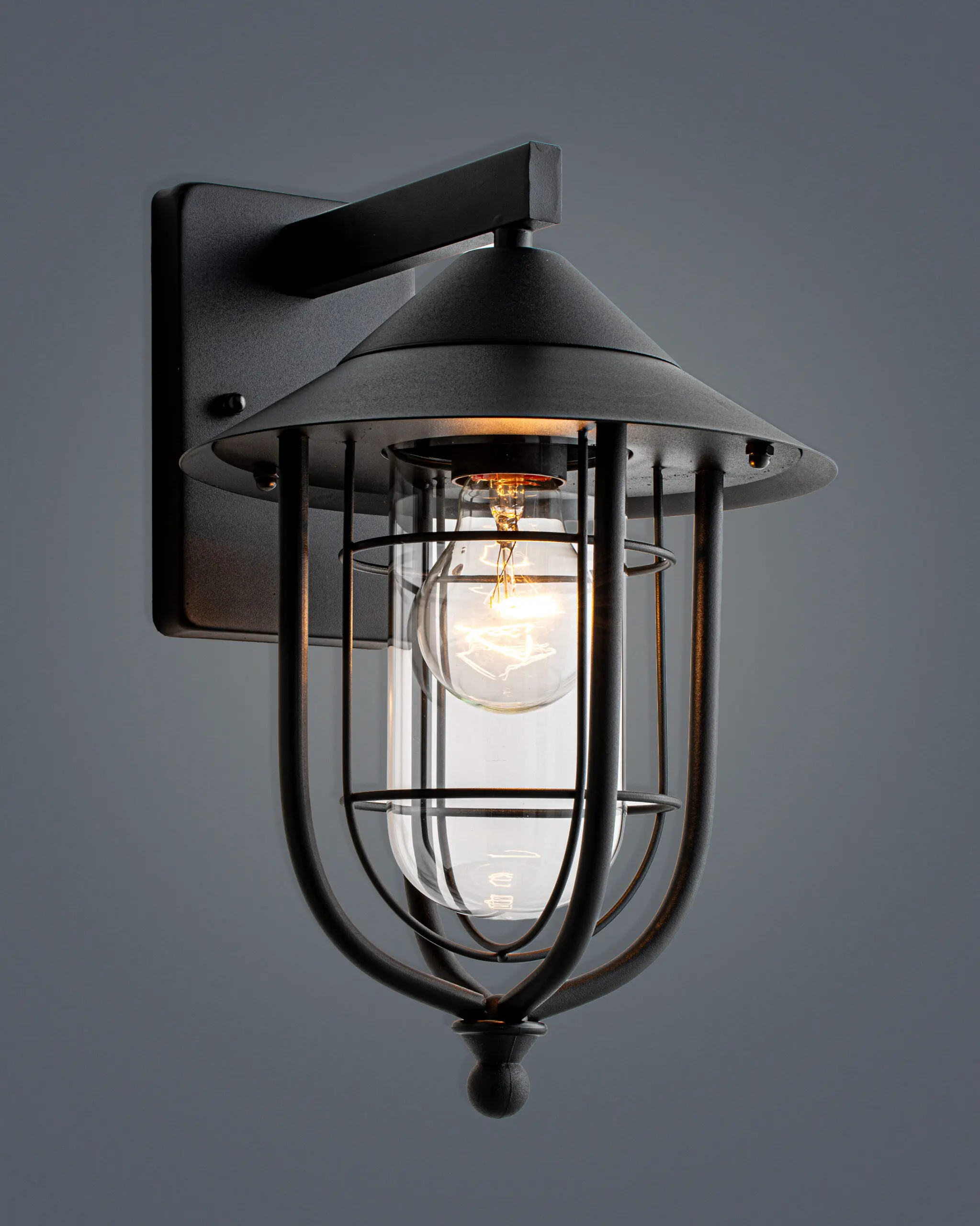 vrg vnt865 2 scaled Đèn Tường Đồng Vintage Hình Copa Đen Sang Trọng VRG-VNT865