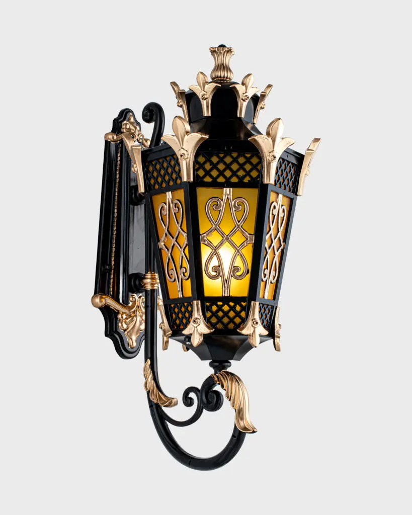 Đèn Tường Cổ Điển Hợp Kim Đen Vàng Sang Trọng Độc Đáo VRG-TD160