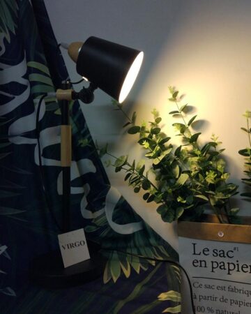 Đèn để bàn làm việc và trang trí phòng ngủ bằng gỗ VIRGO KD092901