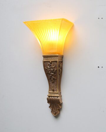 Đèn tường trang trí cổ điển ngọn đuốc & hoa hồng VIRGO W10