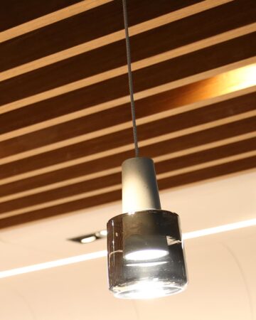 Đèn thả trong suốt trang trí quầy lễ tân khách sạn VIRGO DL42