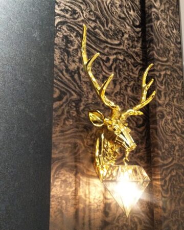 Đèn gắn tường đầu hươu ngặm kim cương VIRGO WL16