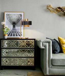 16 mẫu đèn bàn trang trí cao cấp cho phòng khách đẹp và sang trọng nhất