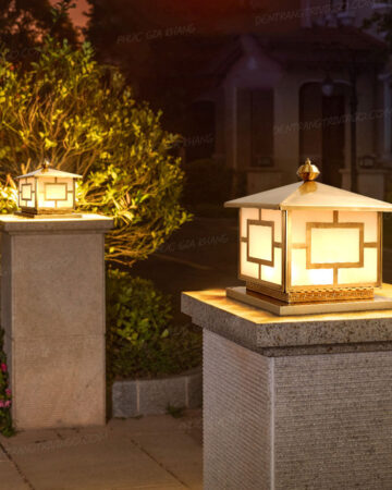 Đèn trụ đồng trang trí ngoài trời L670
